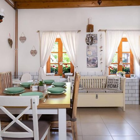 Ferienwohnung Hepehuta Haziko Háromhuta Exterior foto