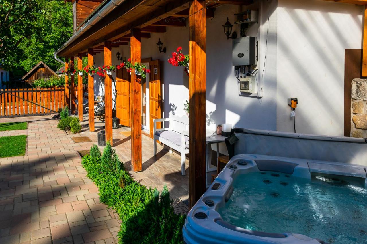 Ferienwohnung Hepehuta Haziko Háromhuta Exterior foto